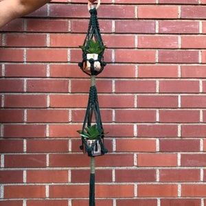 Beautiful Boho "Green Thumb" double tiered macrame